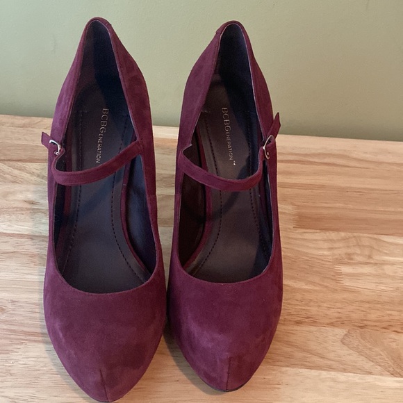 BCBG Suede Leather Platform MaryJane Paulie Heels - Picture 4 of 14